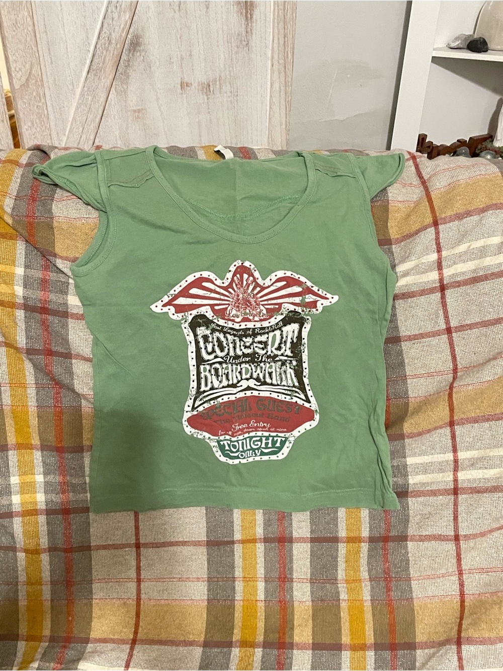 Comfort Boardwalk Green Women's Graphic Tee